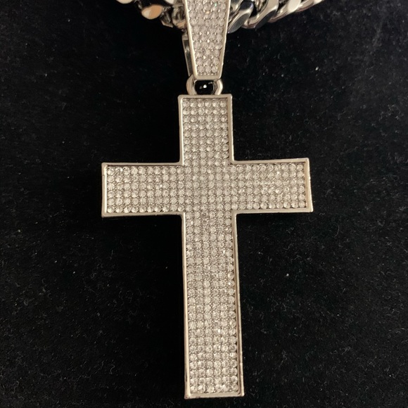 Other - Pendant Necklace Cross Charm Chain